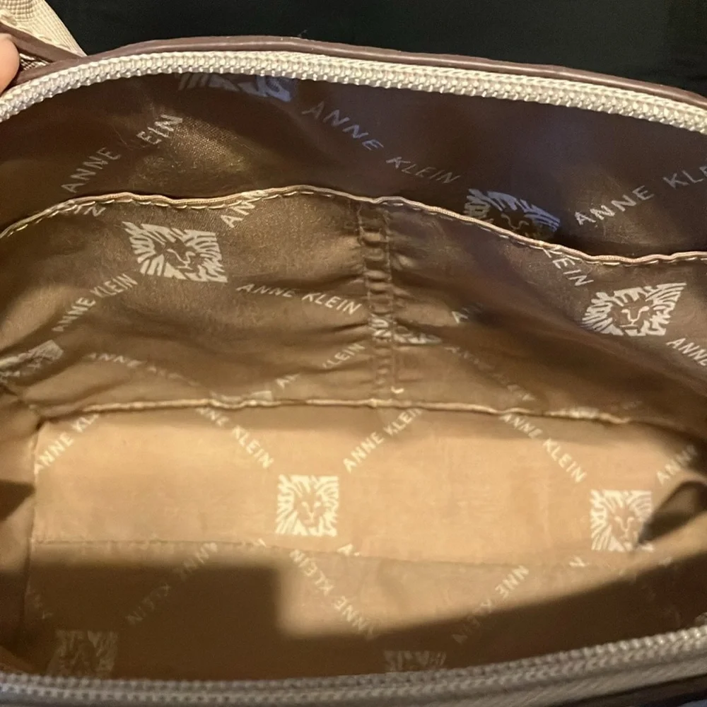 Anne Klein crossbody bag - Picture 10 of 13